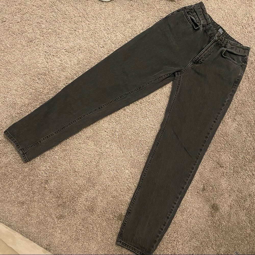 Urban Outfitters BDG Black Washed Straight Leg Mom Jeans Size 26